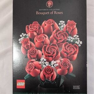 LEGO Botanical Collection Red Rose Bouquet